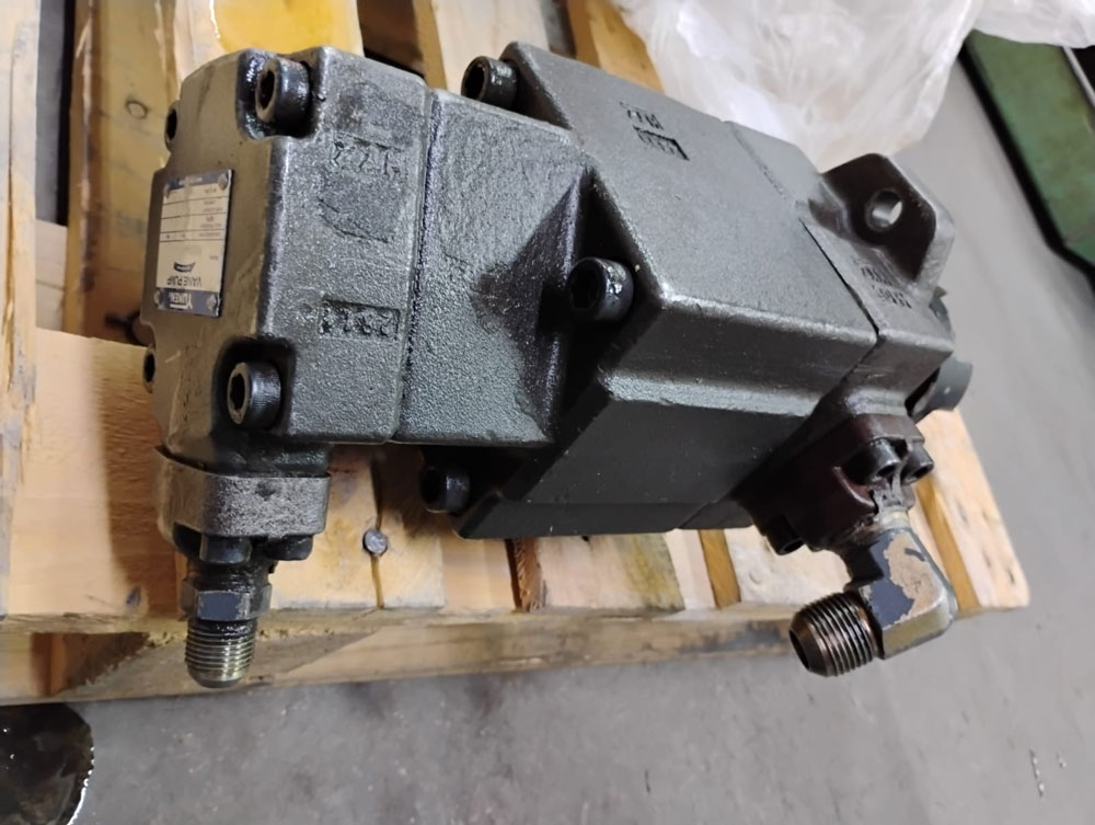 油泵 OIL PUMP